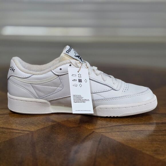 Reebok Club C 85 White Black Leather Shoes Classic Sneakers Men\'s 9.5 Brand New